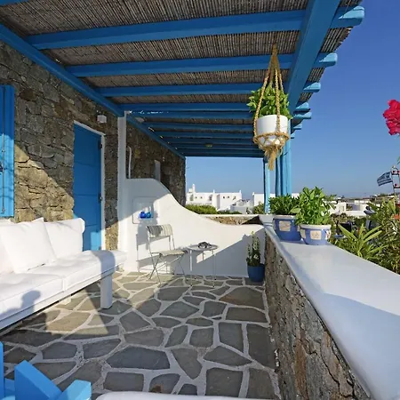 Luxury White Maisonette Kalafatis