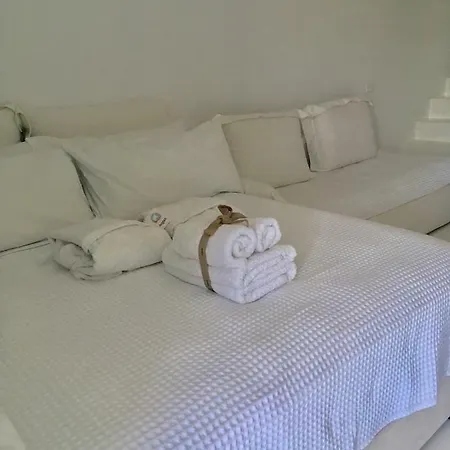 Villa Luxury White Maisonette